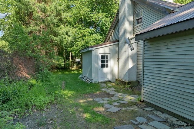 3 Carter Road, Merrimack, NH 03054
