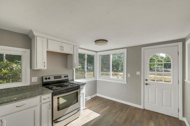 3 Carter Road, Merrimack, NH 03054