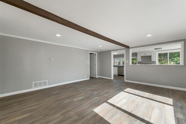 3 Carter Road, Merrimack, NH 03054