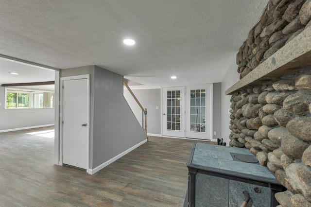 3 Carter Road, Merrimack, NH 03054