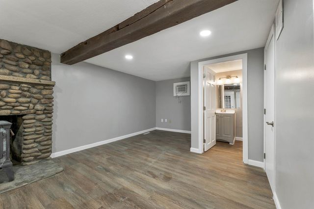 3 Carter Road, Merrimack, NH 03054