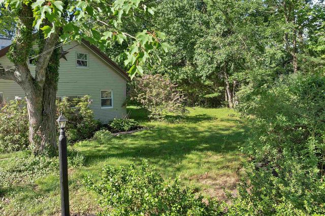 3 Carter Road, Merrimack, NH 03054