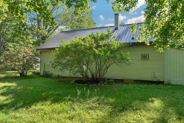 3 Carter Road, Merrimack, NH 03054