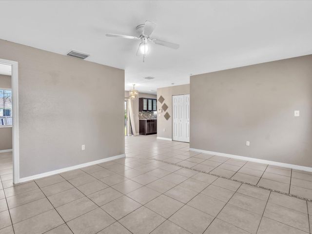 916 NW 3rd Terrace, Florida City, FL 33034