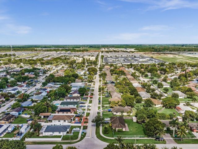 916 NW 3rd Terrace, Florida City, FL 33034