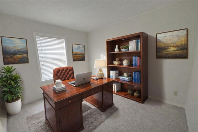 2004 Arbor Ridge Ct, Indiana Twp, PA 15024