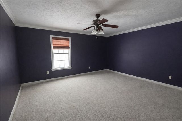 2004 Arbor Ridge Ct, Indiana Twp, PA 15024