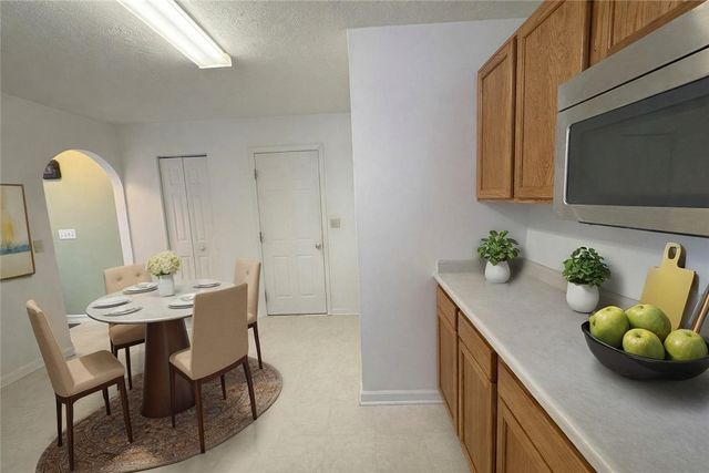 2004 Arbor Ridge Ct, Indiana Twp, PA 15024