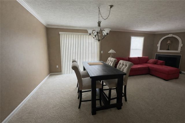 2004 Arbor Ridge Ct, Indiana Twp, PA 15024