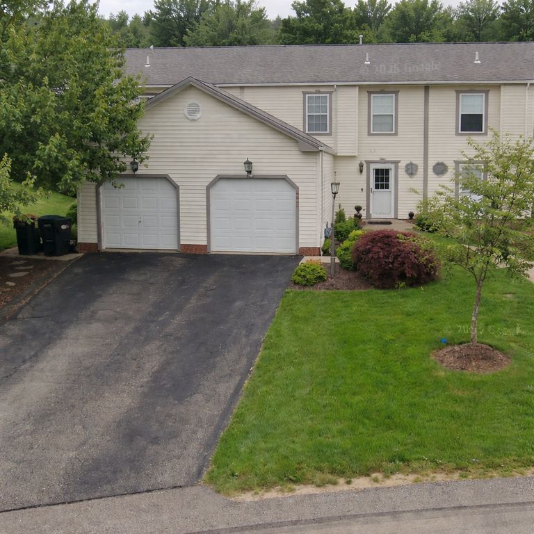 2004 Arbor Ridge Ct, Indiana Twp, PA 15024