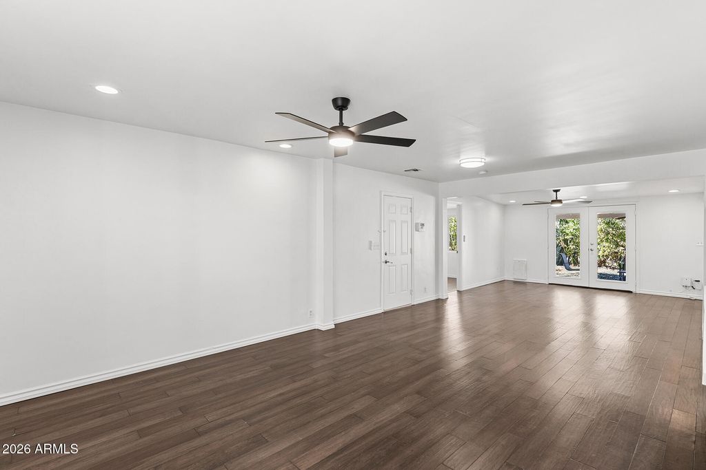 1826 E HAZELWOOD Street, Phoenix, AZ 85016 — photo 5