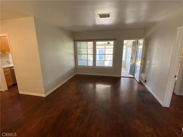 745 W E, Ontario, CA 91762