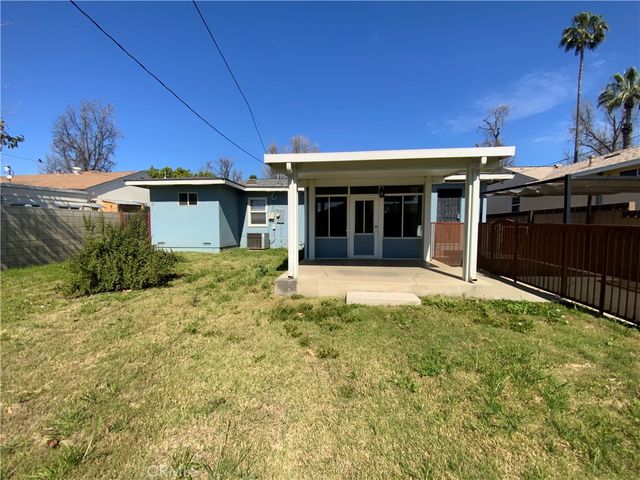 745 W E, Ontario, CA 91762