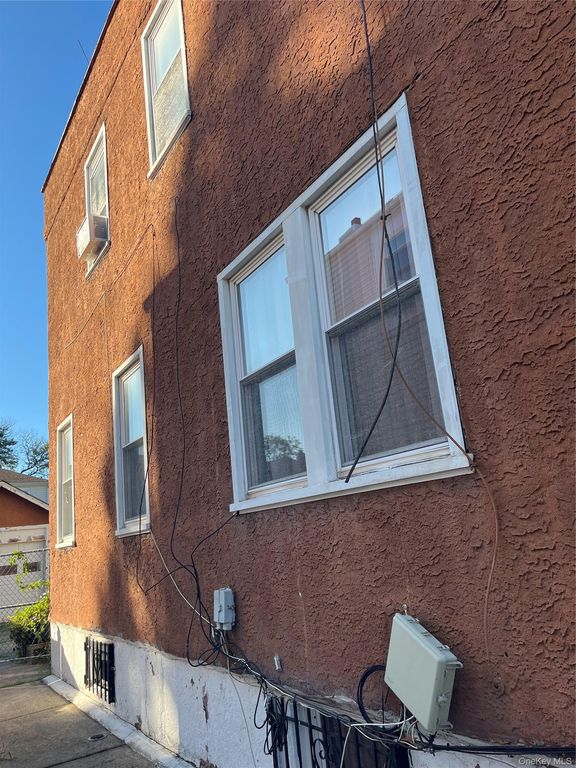 13940 231st Street, Laurelton, NY 11413 — photo 2