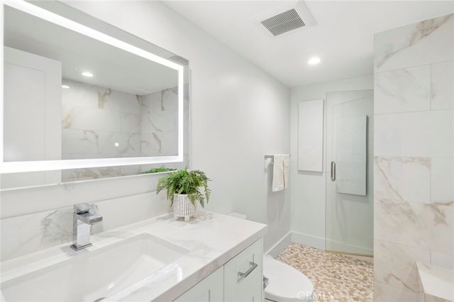495 El Camino Del Mar, Laguna Beach, CA 92651