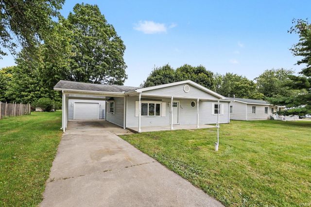 708 W Superior Street, Osceola, IN 46561