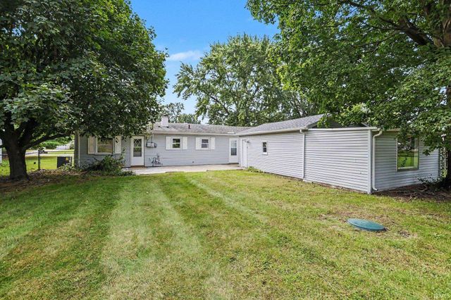708 W Superior Street, Osceola, IN 46561