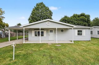 708 W Superior Street, Osceola, IN 46561