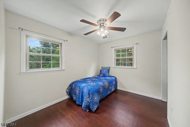 150 Orben Dr, Mount Arlington Boro, NJ 07850