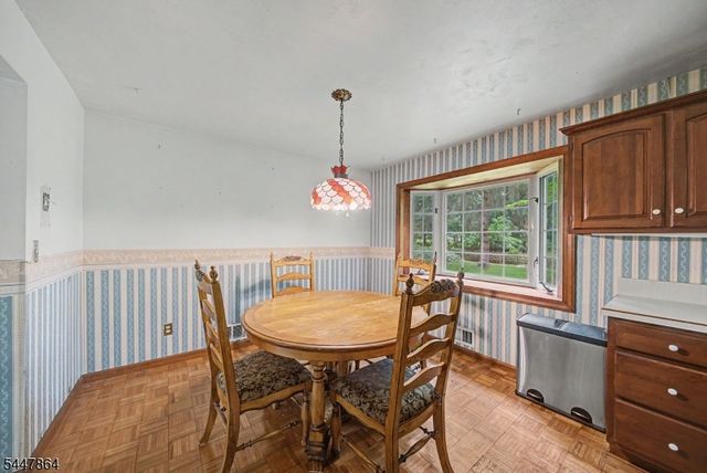 150 Orben Dr, Mount Arlington Boro, NJ 07850
