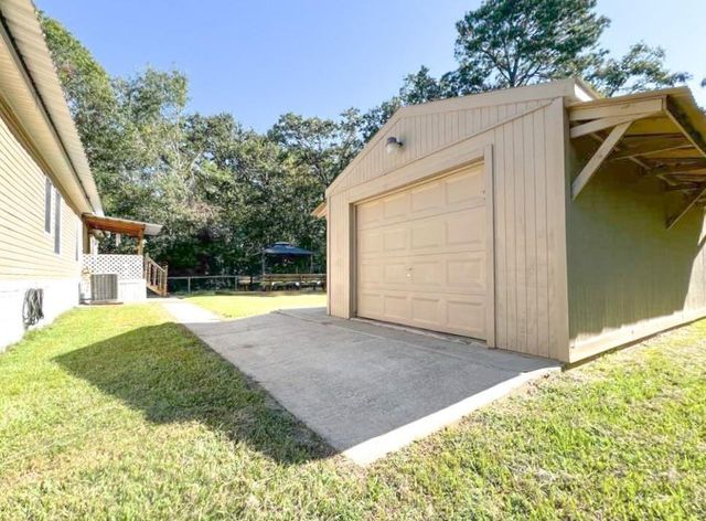 166 Parkpine, Livingston, TX 77351