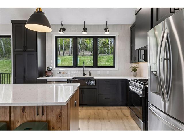 899 Gavin Pass, Hudson, WI 54016