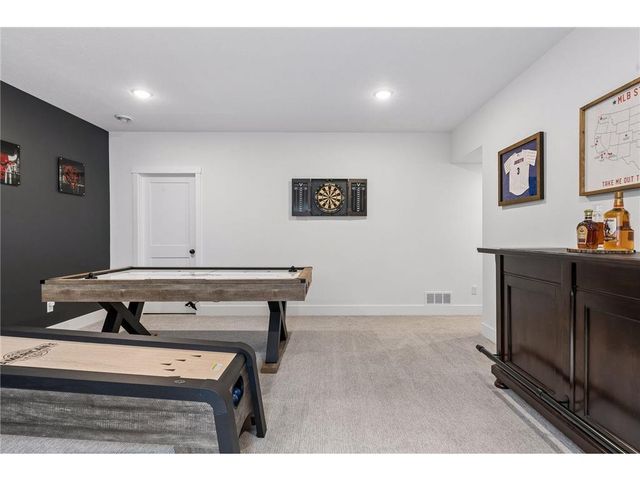 899 Gavin Pass, Hudson, WI 54016
