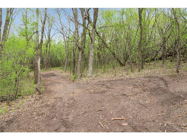 899 Gavin Pass, Hudson, WI 54016