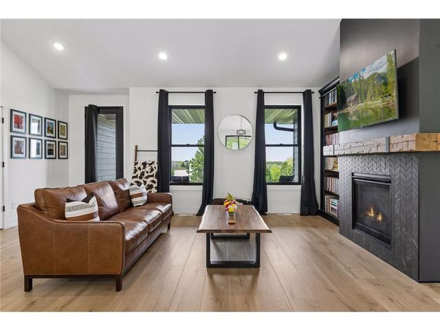899 Gavin Pass, Hudson, WI 54016