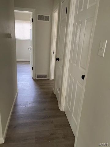146 Roderick Drive, St Louis, MO 63137