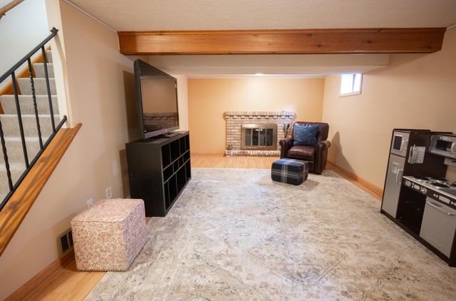 4504 Rutledge Avenue, Edina, MN 55436