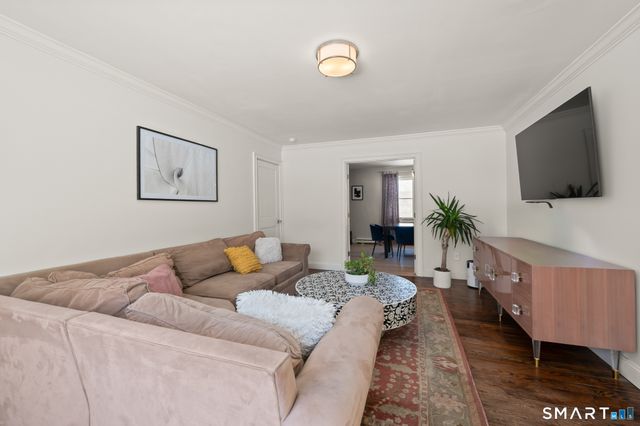 14 Meadow Crest Drive, Woodbury, CT 06798