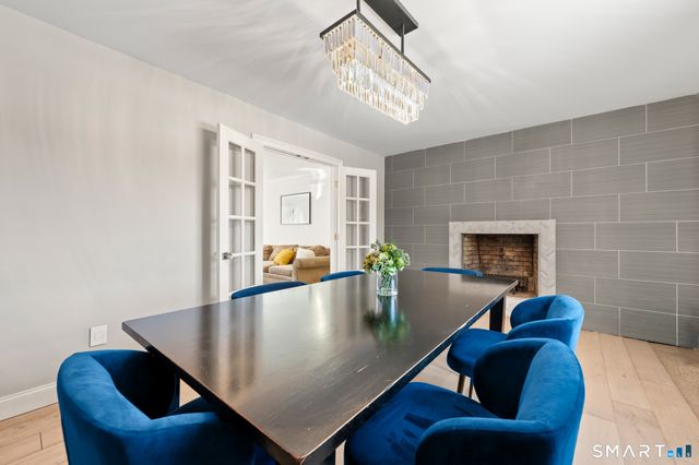 14 Meadow Crest Drive, Woodbury, CT 06798