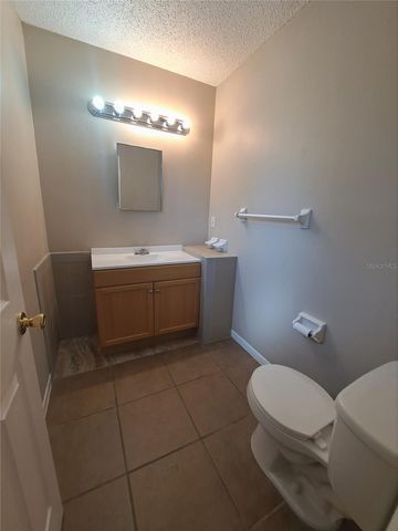 6043 CRAFTON DRIVE, Lakeland, FL 33809