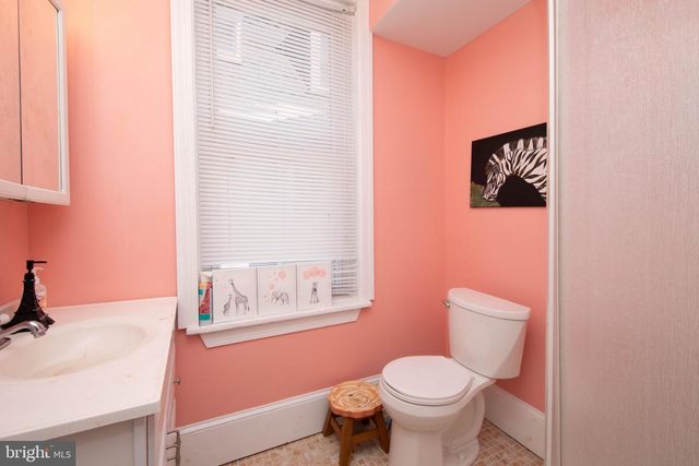 309 W EARLHAM TER, Philadelphia, PA 19144