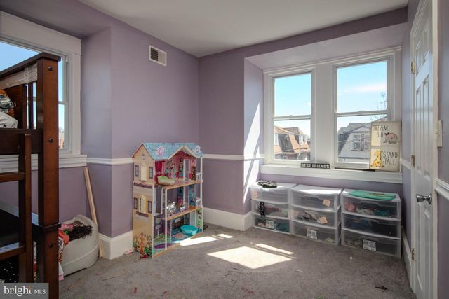 309 W EARLHAM TER, Philadelphia, PA 19144