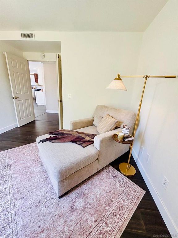 Image 32 of property listing at 672 CHATEAU PLACE, Escondido, CA 92029