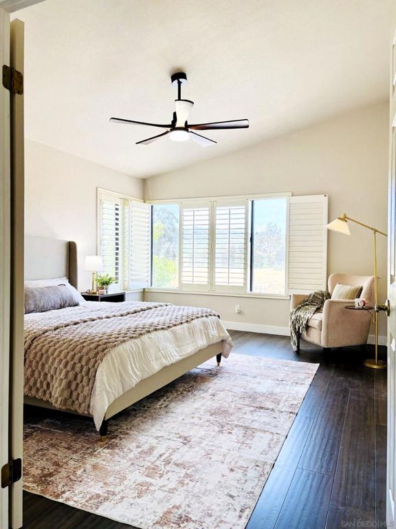 Image 34 of property listing at 672 CHATEAU PLACE, Escondido, CA 92029