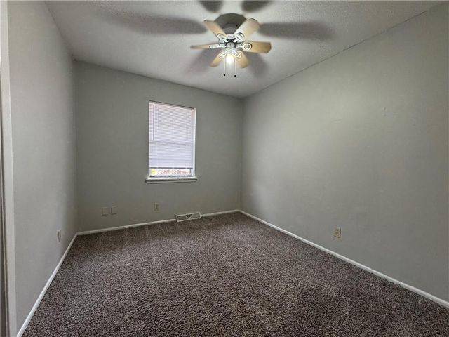 18208 E 27th Street S, Independence, MO 64057