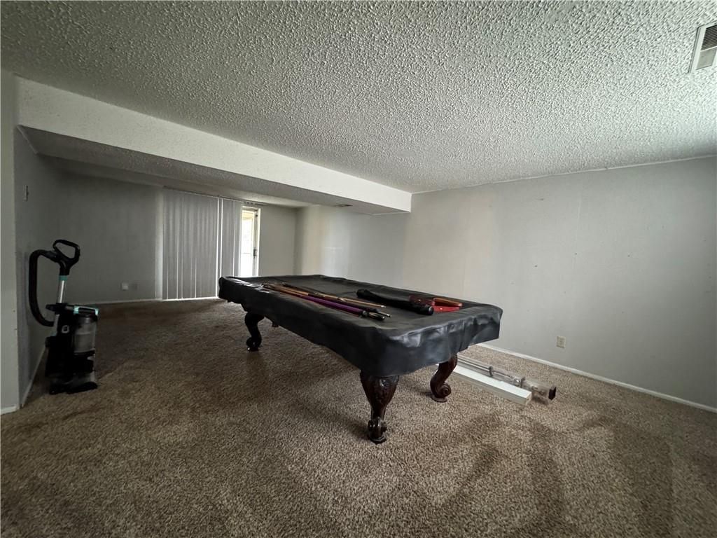 18208 E 27th Street S, Independence, MO 64057