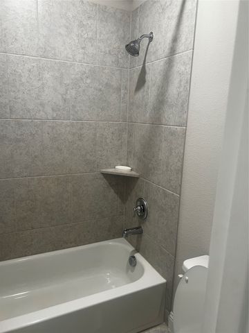 1128 Red Hawk Lane, Forney, TX 75126