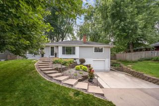 8501 Meadow Lake Place, New Hope, MN 55428