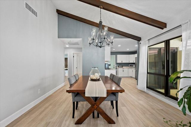 4 Ironwood Way N, Palm Beach Gardens, FL 33418