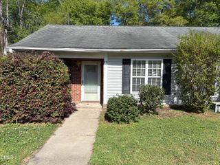 59 N Sussex Drive, Smithfield, NC 27577