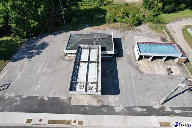 305 N Main St, Darlington, SC 29532