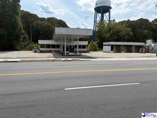 305 N Main St, Darlington, SC 29532