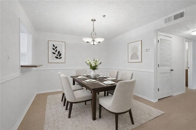 2408 Cumberland Court SE 2408, Smyrna, GA 30080