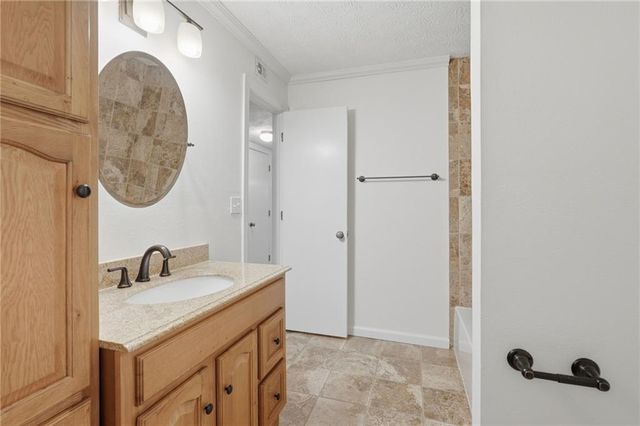 2408 Cumberland Court SE 2408, Smyrna, GA 30080