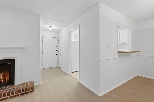 2408 Cumberland Court SE 2408, Smyrna, GA 30080