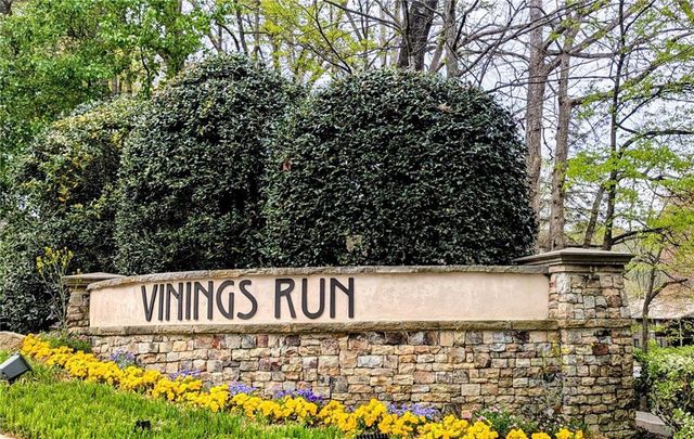 2408 Cumberland Court SE 2408, Smyrna, GA 30080